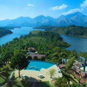 https://sharoy-resort.kerala-hotels.net
